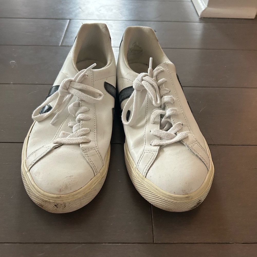 Veja 7.5US sneaker